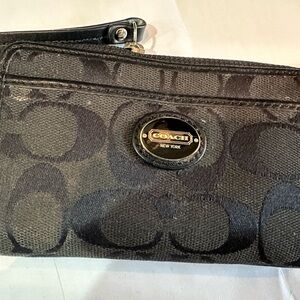 Black Coach Wristlet Wallet